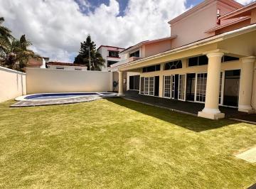 Casa · 600m² · 7 Recámaras · 5 Estacionamientos · Casa en Venta