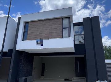 Casa · 278m² · 3 Recámaras · 2 Estacionamientos · Casa - El Barro