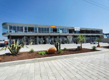 Local comercial · 97m² · 69 Estacionamientos · Locales en Renta Plaza Luzerna, Zona Recta a Cholula, Momoxpan, Puebla.