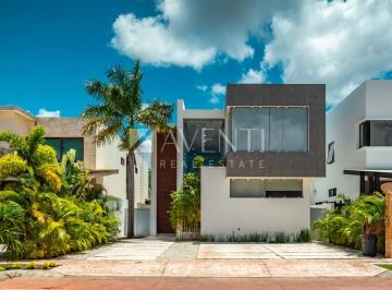 Casa de 3 habitaciones, Benito Juárez · Casa Amueblada en Lagos del Sol Residencial, Cancún.