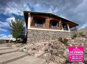 Casa · 1311m² · 3 Recámaras · 5 Estacionamientos · Casa en Residencial Campestre del Bosque