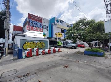 Casa uso de suelo de 20 habitaciones, Guadalajara · Propiedad en Renta Ó Venta Para Fines Comerciales Col. Ladrón de Guevara