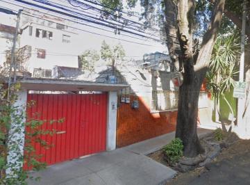 Casa de 4 habitaciones, Benito Juárez · Propiedad en Portales Norte, Benito Juárez! Oportunidad Única.