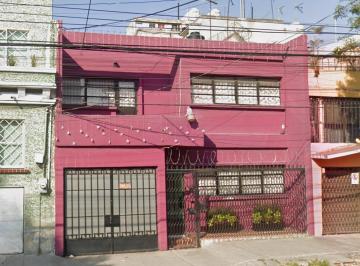 Casa de 3 habitaciones, Iztacalco · ¡Tu Nuevo Hogar Te Espera Cerca del Aeropuerto!