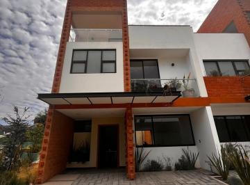 Casa · 190m² · 3 Recámaras · 2 Estacionamientos · Casa en Venta en Residencial Real Acacias