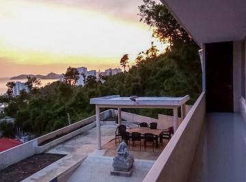 Casa · 500m² · 5 Recámaras · 2 Estacionamientos · Casa en Venta, Acapulco de Juárez