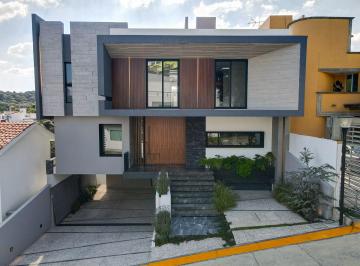 Casa · 595m² · 4 Recámaras · 5 Estacionamientos - Cristina I. Monroy A. · Estrena Espectacular Residencia en Bosque Esmeralda