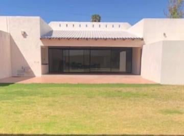 Terreno / Lote · 469m² · Terreno en Venta en Colinas del Parque