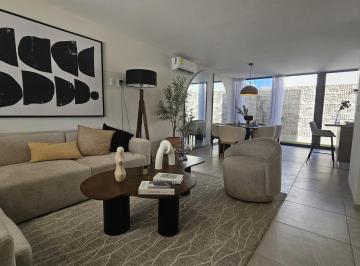 Casa · 155m² · 3 Recámaras · 2 Estacionamientos · Asa de 3 Niveles con 4 Recámaras y Terraza en Zarú, Querétaro