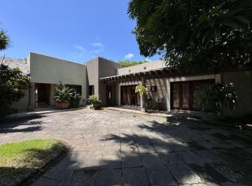 Casa · 779m² · 3 Recámaras · 20 Estacionamientos · Casa en Venta Boca del Río Veracruz