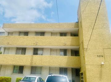 Edificio- · Depa Super Ubicado Dentro de La Ciudad, Piso 2.