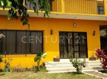Casa de 4 habitaciones, Yautepec · Casa de Descanso en Venta, Oaxtepec.