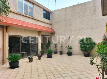 Casa · 196m² · 3 Recámaras · 6 Estacionamientos · Venta Casa, Nueva Atzacoalco, Gustavo A. Madero, Cdmx