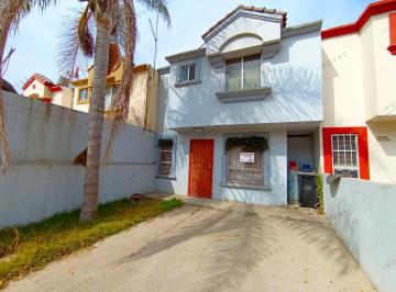 Casa de 2 habitaciones, Tijuana · Casa en Renta Tijuana Santa Fe 3ra Secc Muy Bonita Privada con Rapidos Accesos