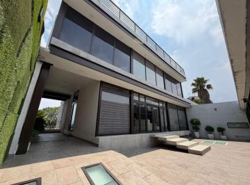 Casa uso de suelo de 1 habitación, Naucalpan de Juárez · Vendo Casa con Uso de Suelo Para Consultorios Y/o Oficinas en Ciudad Satélite