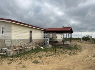 Rancho · 500m² · 4 Recámaras · 96 Estacionamientos · Rancho en Venta en Colombia