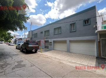 Casa · 295m² · 3 Recámaras · 4 Estacionamientos · Casa en Fraccionamiento Las Quintas