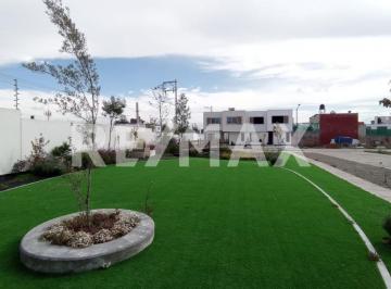 Casa en condominio · 167m² · 3 Recámaras · 2 Estacionamientos · Casa en Venta en Metepec, Casa en Condominio en Preventa en Fracc. Albatros