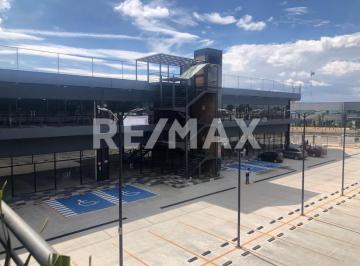 Local comercial · 60m² · 102 Estacionamientos · Local en Renta en Lerma, Plaza La Noria