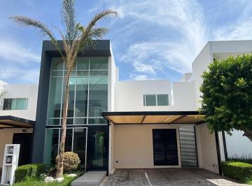 Casa de 3 habitaciones, San Andrés Cholula · Vendo Casa Lomas, 3 Recámaras 4 Baños Clouster