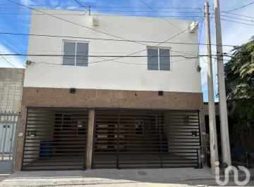 Departamento · 269m² · 6 Recámaras · 3 Estacionamientos · Conjunto de 2 Departamento en Venta Cercas de Icb y Puente Libre
