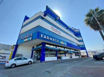 Edificio · 1328m² · Venta de Clínica Medica Completa en Blvd Cucapah