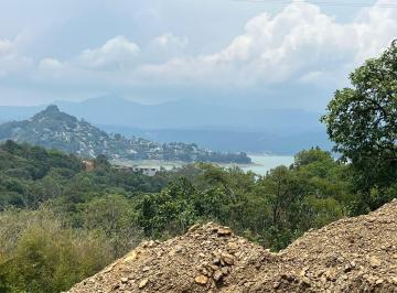Terreno / Lote · 1000m² · Terreno en Venta en Fraccionamiento El Santuario, Valle de Bravo