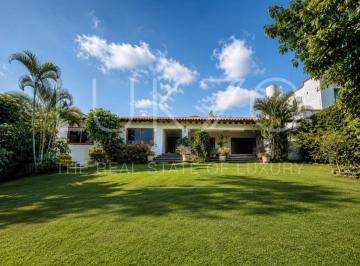 Casa de 3 habitaciones, Cuernavaca · Casa en Venta en Cuernavaca