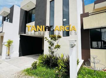 Casa de 3 habitaciones, Río Blanco · Vendo Bonita Casa en Fraccionamiento Río Blanco