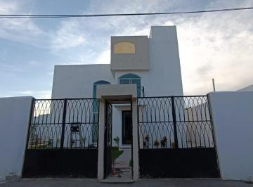 Casa · 137m² · 3 Recámaras · 2 Estacionamientos · Casa Nueva en Venta en Privada, Oaxtepec, Morelos