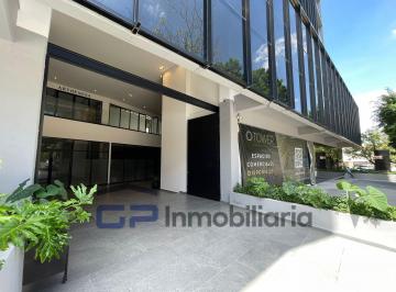 Local comercial , Guadalajara · Local en Renta en o Tower
