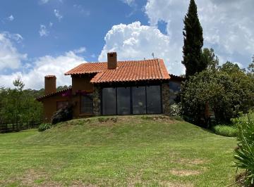 Rancho de 2 habitaciones, Tapalpa · Cabaña en Venta en Tapalpa Country Club