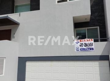Casa de 5 habitaciones, Huimilpan · Venta Casa Cumbres del Cimatario