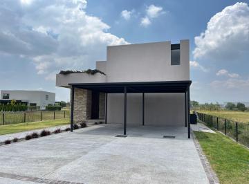 Casa de 3 habitaciones, El Marqués · Casa en Venta en Viñedos del Polo