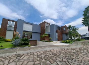 Casa de 5 habitaciones, Huixquilucan · Espectacular Residencia en Bosque Real