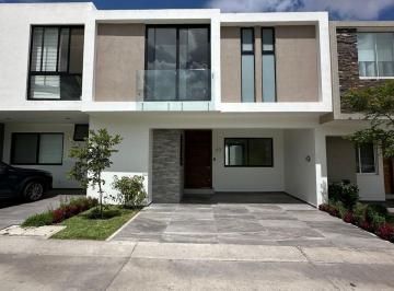 Casa en condominio de 4 habitaciones, Zapopan · Hermosa Casa en Preventa en Parque Metropolitano en Coto