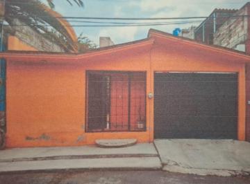 VENDO BONITA CASA MUY AMPLIA, 2 NIVELES,  COCINA, SALA, COMEDOR, ZOTEHUELA, JARD · Vendo Bonita y Amplia Casa con Buenos Acabados