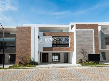 Casa de 4 habitaciones, San Andrés Cholula · Casas en Venta en Parque Sofía, Lomas de Angelópolis II