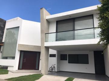 Casa en condominio de 3 habitaciones, San Andrés Cholula · Casa en Renta en Parque Cairo, Lomas de Angelópolis II
