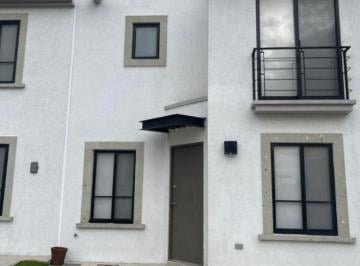 Casa en condominio · 173m² · 4 Recámaras · Casa en Venta en Zakia con Recamara en Planta Baja