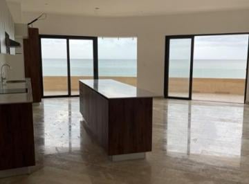 Departamento · 175m² · 3 Recámaras · Departamento en Venta de 3 Recámaras en Edificio Frente Al Mar en Telchac Puerto
