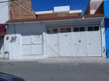 Casa · 253m² · 3 Recámaras · 3 Estacionamientos · Casa en Venta en Santa Rosa de Jáuregui, Querétaro, Qro.