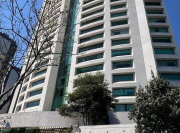 Departamento · 305m² · 3 Recámaras · 3 Estacionamientos · Departamento en Venta Sobre Paseo de Los Laureles