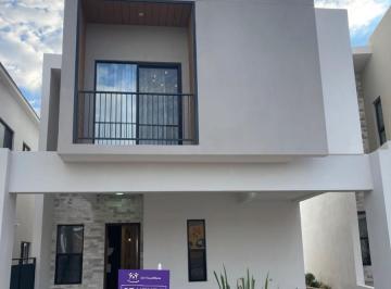 Casa · 172m² · 3 Recámaras · 2 Estacionamientos · Casa en Residencial Aria