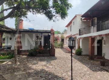 Casa · 800m² · 9 Recámaras · 4 Estacionamientos · Casa en Venta en Barrio Texcacoa, Tepotzotlán Estado de México