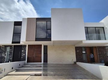 dfc2f444abf62e28ab011454bb29e6e3570472dbc000c9c08a0f57a2c562afb4 · Casa en Venta Lomalta Tres Marías
