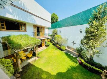 Casa · 772m² · 6 Recámaras · 5 Estacionamientos · Casa en Venta en Residencial en Lomas de La Herradura, Huixquilucan, Mex.