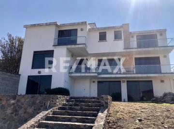 Casa de 5 habitaciones, Corregidora · Casa en Venta en Colinas del Bosque