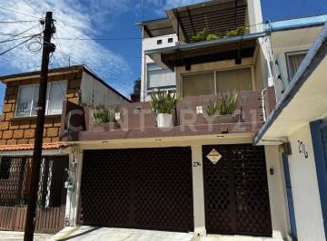 Casa · 269m² · 4 Recámaras · 2 Estacionamientos · Casa en Venta en Atlanta.