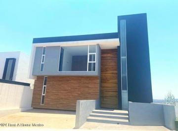 Casa de 3 habitaciones, Querétaro · Venta Casa | Querétaro | Juriquilla | 3 Recámaras, Sótano, Sala de Cine
